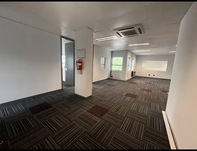 270M² OFFICE TO LET IN ILLOVO